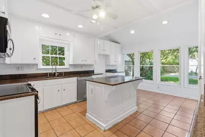 4224 Pershing Avenue, Fort Worth, TX 76107 - Photo 37