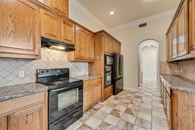 1130 Newcastle Drive, Weatherford, TX 76086 - Photo 9