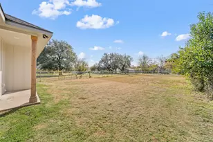 1610 N 6th St, Waco, TX 76707 - Photo 17