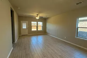 605 Shaded Grv Dr, Denton, TX 76259 - Photo 3