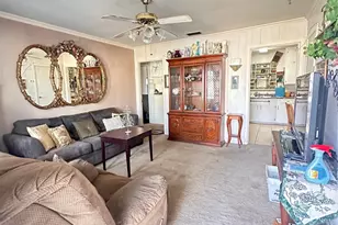 426 Goodyear St, Irving, TX 75062 - Photo 5