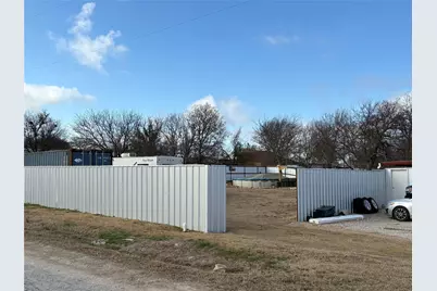 204 W Eaton Avenue, Graford, TX 76449 - Photo 15