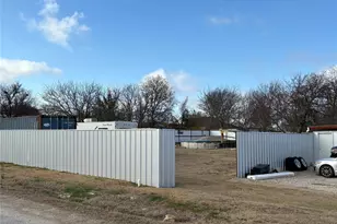 204 W Eaton Ave, Graford, TX 76449 - Photo 15