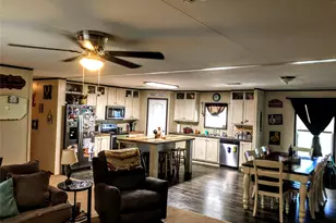 204 W Eaton Ave, Graford, TX 76449 - Photo 7