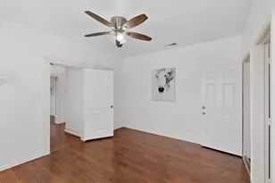 3423 Avenue N, Fort Worth, TX 76105 - Photo 17