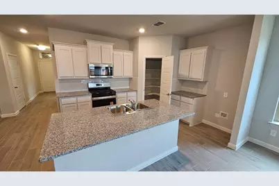 720 Amber Fields Drive, Denton, TX 76259 - Photo 3