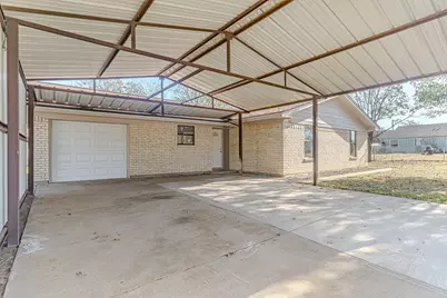 1201 SE 11th Avenue, Mineral Wells, TX 76067 - Photo 3