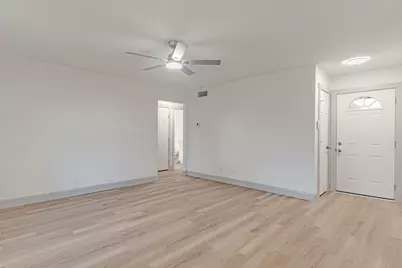 1201 SE 11th Avenue, Mineral Wells, TX 76067 - Photo 11