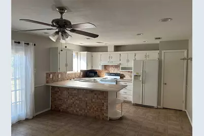 7830 Claremont Drive, Dallas, TX 75228 - Photo 3