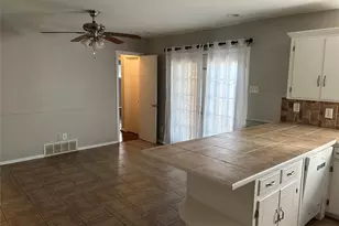 7830 Claremont Dr, Dallas, TX 75228 - Photo 5