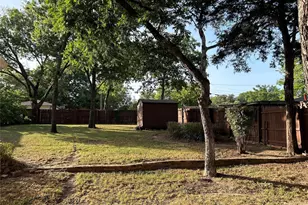 7830 Claremont Dr, Dallas, TX 75228 - Photo 11