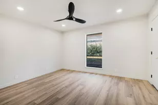 615 38th St SE, Paris, TX 75462 - Photo 19