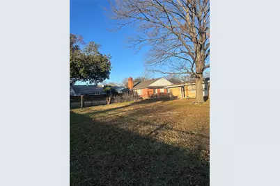 1913 Hilltop Drive, Garland, TX 75042 - Photo 9