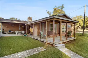 2097 Co Rd 3830, Quinlan, TX 75474 - Photo 31