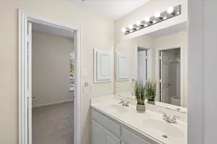 2524 Sir Turquin Ln, Lewisville, TX 75056 - Photo 39