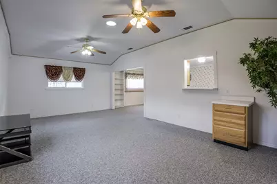 2130 Goerte Drive, Grand Prairie, TX 75051 - Photo 15