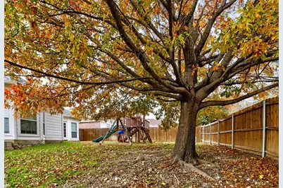 4969 Galley Circle, Fort Worth, TX 76135 - Photo 35