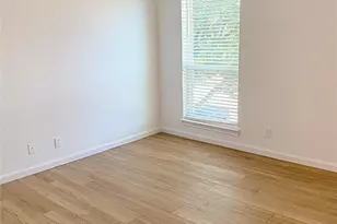 1105 Calico Ln, Arlington, TX 76011 - Photo 5