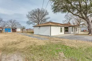 817 Stella Mae Dr, Fort Worth, TX 76028 - Photo 25