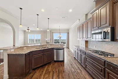 563 Rockingham Drive, Irving, TX 75063 - Photo 19