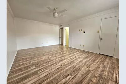 9222 Fairmont Circle, Rowlett, TX 75088 - Photo 11