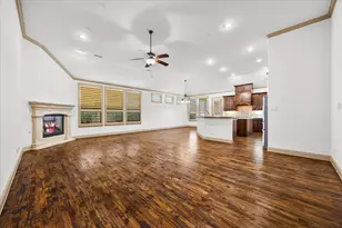 6814 Springwood Ln, Garland, TX 75044 - Photo 3