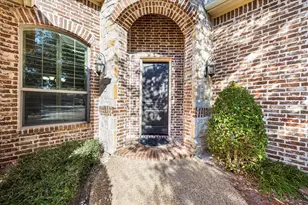 6814 Springwood Ln, Garland, TX 75044 - Photo 3