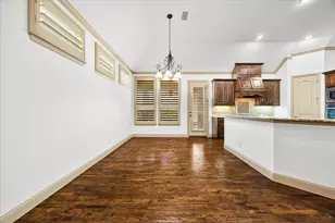 6814 Springwood Ln, Garland, TX 75044 - Photo 13