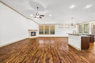 6814 Springwood Ln, Garland, TX 75044 - Photo 13