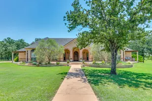 525 S Sugartree Dr, Lipan, TX 76462 - Photo 1