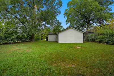809 N Maxey Street, Sherman, TX 75090 - Photo 17
