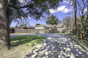 529 Summit Dr, Richardson, TX 75081 - Photo 15