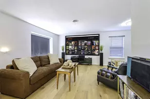 529 Summit Dr, Richardson, TX 75081 - Photo 7