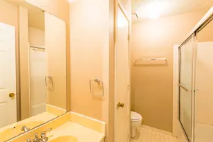 4103 Meadow Dr, Grapevine, TX 76051 - Photo 5