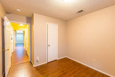 4103 Meadow Drive, Grapevine, TX 76051 - Photo 7