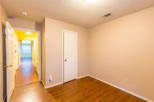 4103 Meadow Dr, Grapevine, TX 76051 - Photo 7