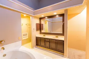 4103 Meadow Dr, Grapevine, TX 76051 - Photo 21