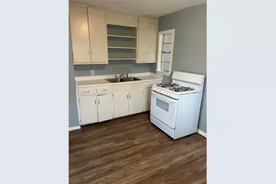 409 Wildwood Drive, Mesquite, TX 75149 - Photo 3