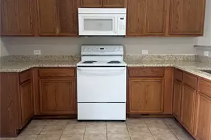 1249 Round Pen Run, Fort Worth, TX 76052 - Photo 3