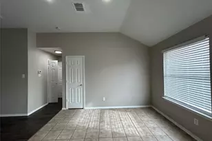 1249 Round Pen Run, Fort Worth, TX 76052 - Photo 15