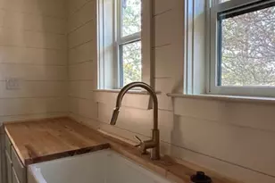 415 W Walnut St, Whitewright, TX 75491 - Photo 11