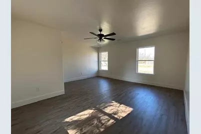 415 W Walnut Street, Whitewright, TX 75491 - Photo 15