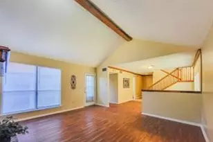 1433 Palmnold Cir W, Fort Worth, TX 76120 - Photo 3