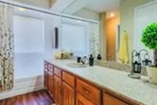 1433 Palmnold Cir W, Fort Worth, TX 76120 - Photo 9