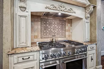 4901 Rockrimmon Court, Colleyville, TX 76034 - Photo 15