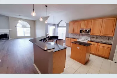 11458 Newberry Drive, Frisco, TX 75035 - Photo 5