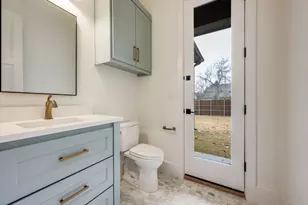 400 Saratoga Dr, Denton, TX 76210 - Photo 15