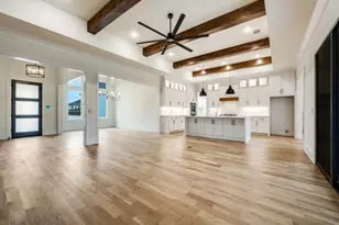 400 Saratoga Dr, Denton, TX 76210 - Photo 5