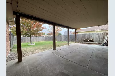 2018 Clark Trail, Grand Prairie, TX 75052 - Photo 37