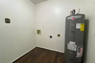 2018 Clark Trail, Grand Prairie, TX 75052 - Photo 35